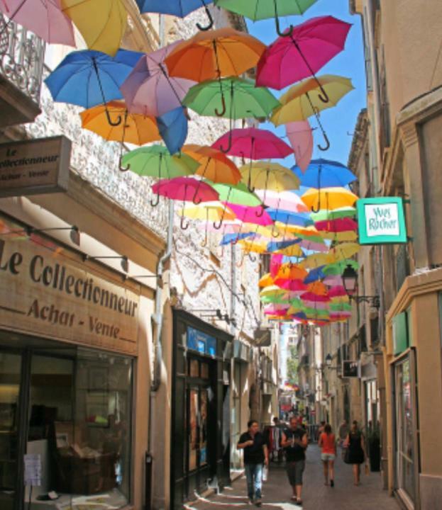 Le Petit Nid Des Arenes Apartment Beziers Ngoại thất bức ảnh