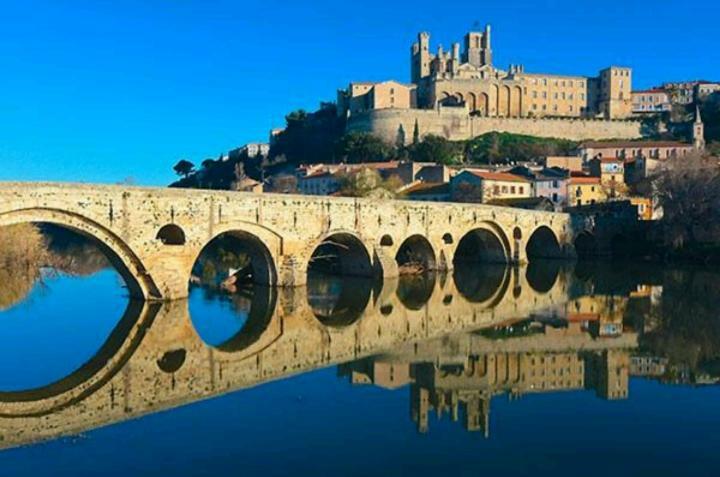 Le Petit Nid Des Arenes Apartment Beziers Ngoại thất bức ảnh