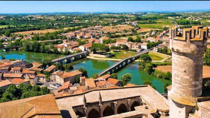 Le Petit Nid Des Arenes Apartment Beziers Ngoại thất bức ảnh